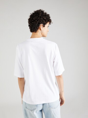 SISTERS POINT - Camiseta 'HELGA' en blanco