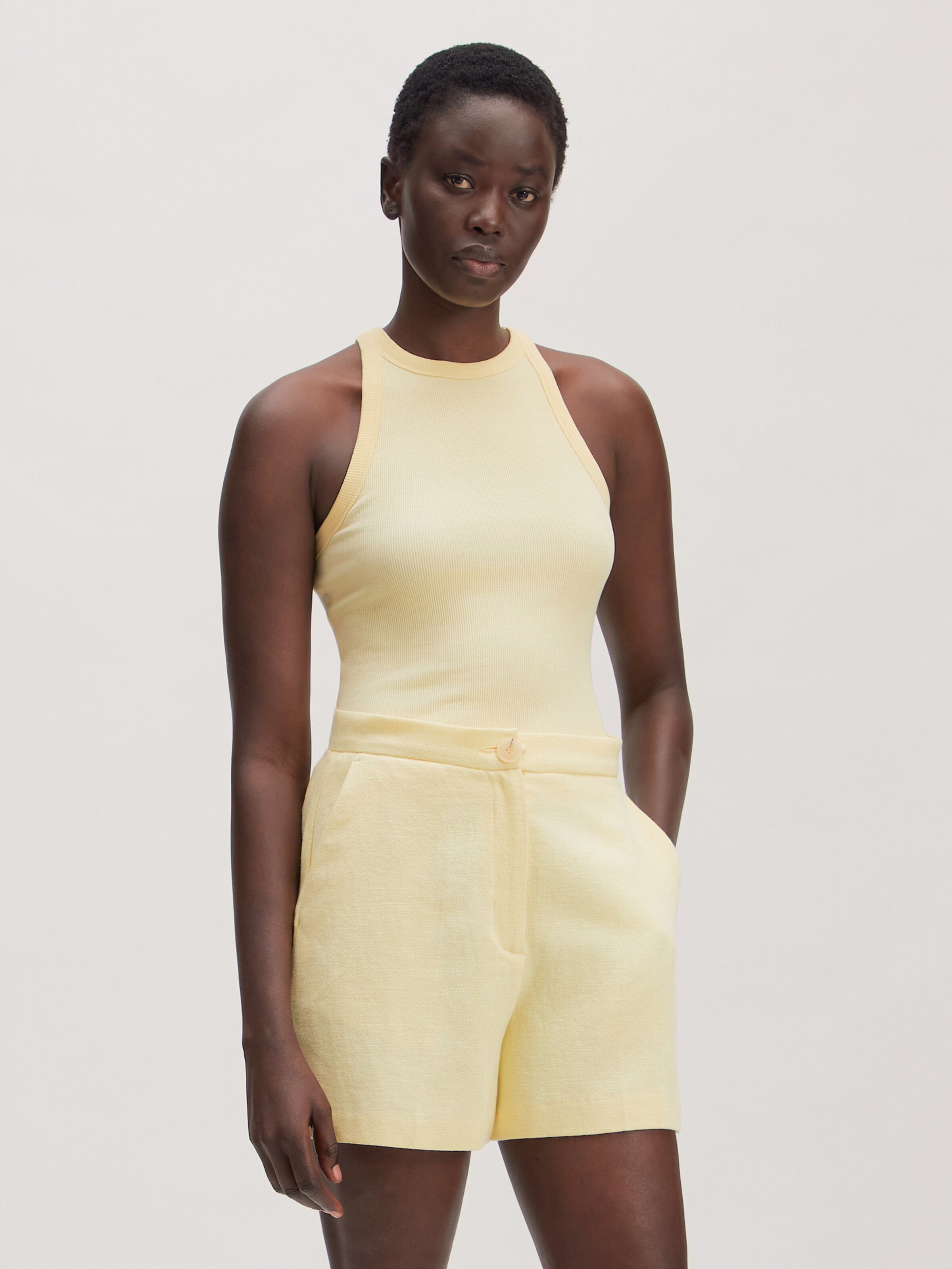 Top 'Orelia'