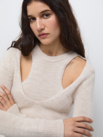 Pull&Bear Sweater in Beige