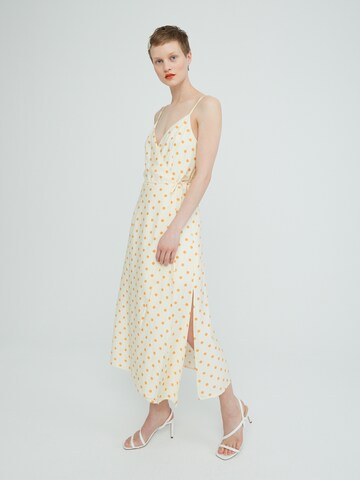EDITED Sukienka 'Roslyn' w kolorze beżowy: przód