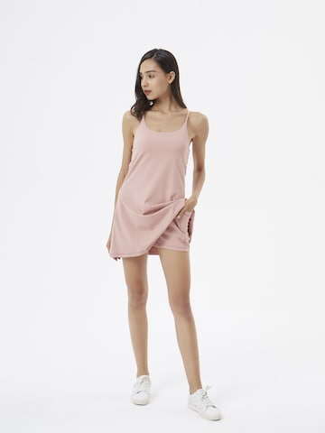 AIKI KEYLOOK Φόρεμα 'Invincible' σε ροζ