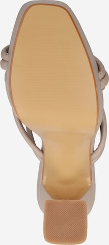 Nasty Gal Pantolette in Beige