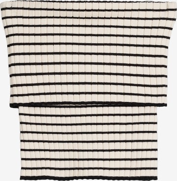 Bershka Knitted Top in Beige: front