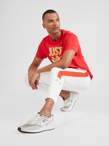Nike Sportswear regular Λειτουργικό παντελόνι 'AIR' σε λευκό