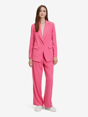 Blazer di Betty & Co in rosa