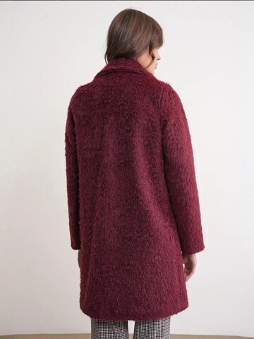 MixRay Between-Seasons Coat in Red