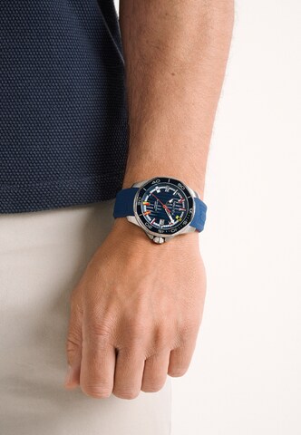 Montre à affichage analogique ' KOH MAY BAY ' NAUTICA en bleu : devant