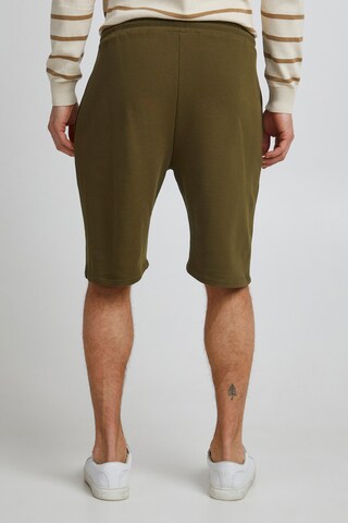 Casual Friday Regular Sweatshorts 'CFPhenix' in Grün