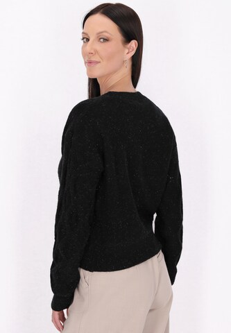 Usha Pullover in Schwarz