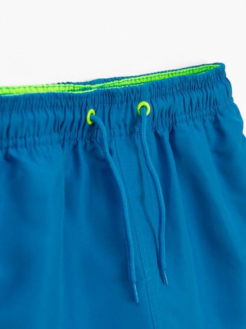Cool Club Badeshorts in Blau