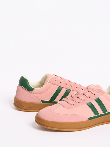 Friends Like These Nizke superge 'LaceUp Retro' | roza barva