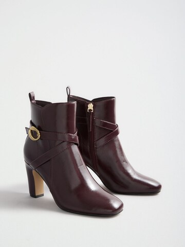 Lipsy Stiefelette in Lila
