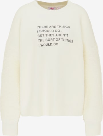 MYMO Sweater in White: front