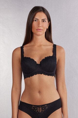 INTIMISSIMI Balconette BH 'Sofia' in Schwarz: Vorderseite