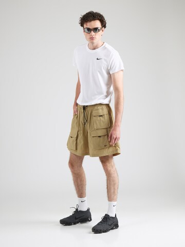 Nike Sportswear Loose fit Cargo trousers in Beige
