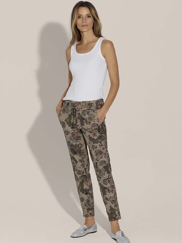Regular Pantalon MADELEINE en gris