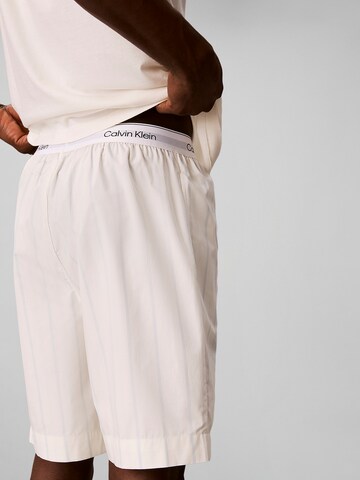 Pyjama court Calvin Klein en beige