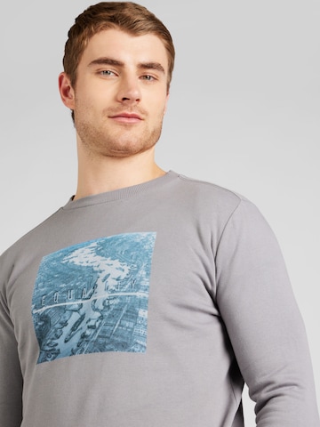 WESTMARK LONDONSweater majica 'Equality' - siva boja