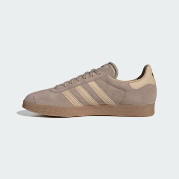 Baskets basses 'Gazelle' ADIDAS ORIGINALS en marron