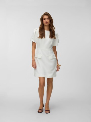 Robe VERO MODA en blanc