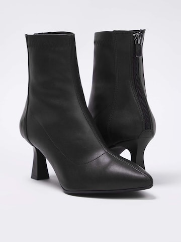 Bottines Trendyol en noir