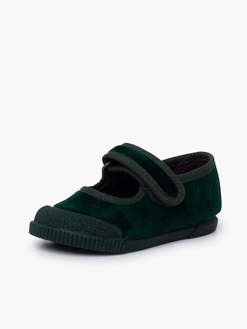 Scarpa bassa di Pisamonas in verde: frontale