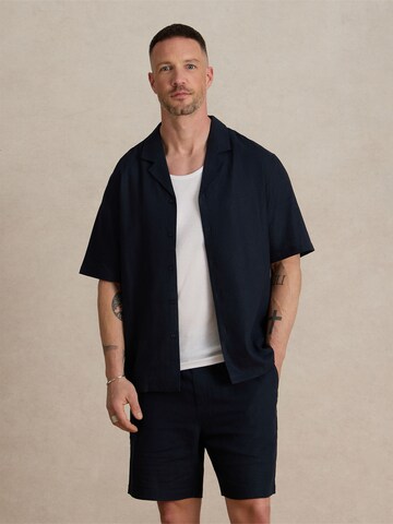 Coupe regular Chemise 'Ryan' DAN FOX APPAREL en bleu : devant