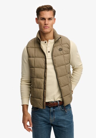 Superdry & Co Vest 'Fuji' in Brown: front