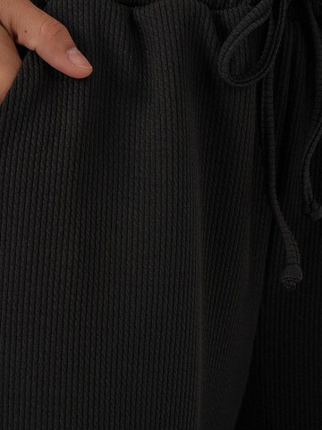 Wide leg Pantaloni di Bigdart in nero