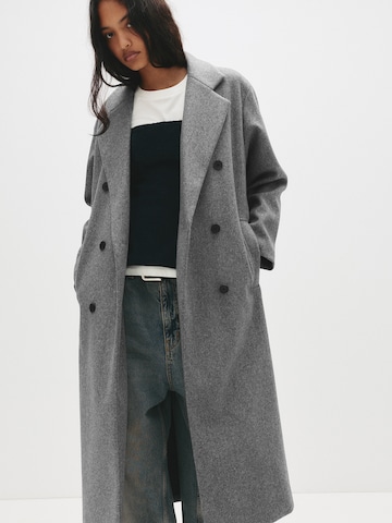 Manteau mi-saison Pull&Bear en gris : devant