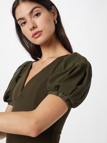 Rochie 'Via' de la Skirt & Stiletto pe verde