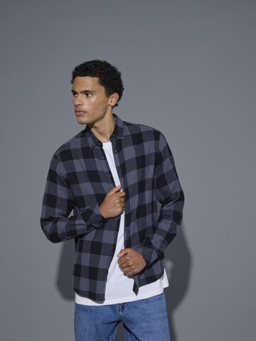 BLEND Regular fit Button Up Shirt 'BHBuster' in Black
