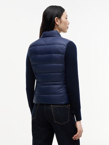 TOMMY HILFIGER Between-season jacket in Blue