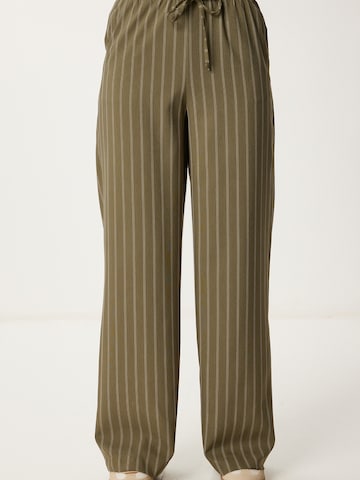 Happiness İstanbul Wide Leg Bukser i grøn: forside