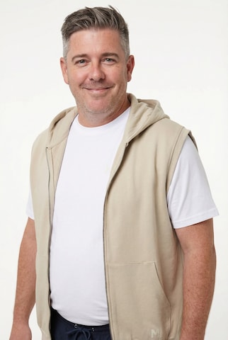 Men Plus Bodywarmer in Beige