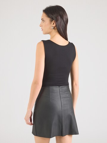 ABOUT YOU Блуза боди 'Malena' в черно