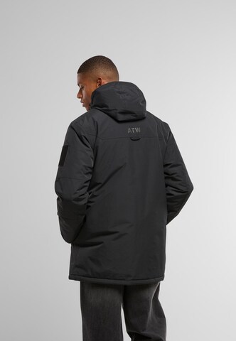 HALO Jacke 'Phantom 3M' in Schwarz