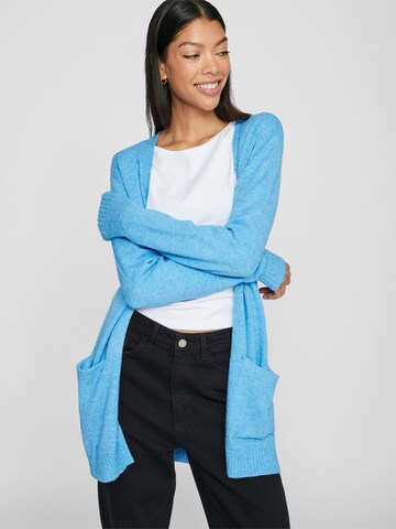 VILA Gebreid vest 'Ril' in Blauw