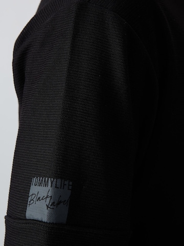 Tommy Life Shirt in Black