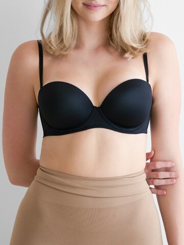 cfab (formerly creamy fabrics) BH 'Ultra Push-Up BH'‌‌‌‌‌ in Schwarz: Vorderseite