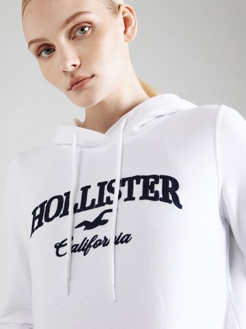 HOLLISTER Суичър 'TECH CORE' в бяло