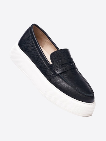 MARTIN VALEN Slipper in Schwarz