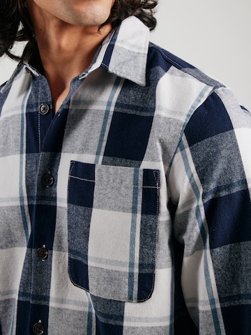Coupe regular Chemise 'JREBCARL' JJ Rebel en gris