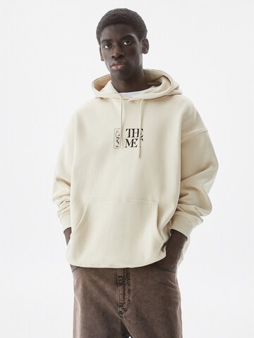 Pull&Bear Sweatshirt in Beige: front