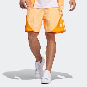 ADIDAS ORIGINALS Regular Shorts 'SST' in Orange: predná strana