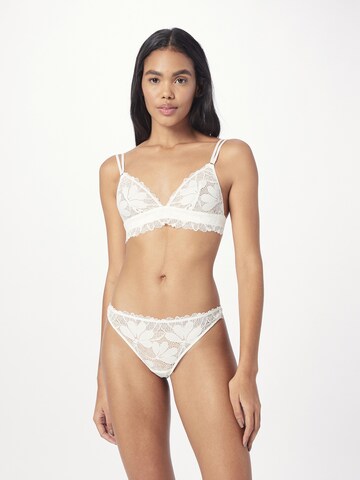 ETAM Triangle Bra 'EPATANTE' in Beige