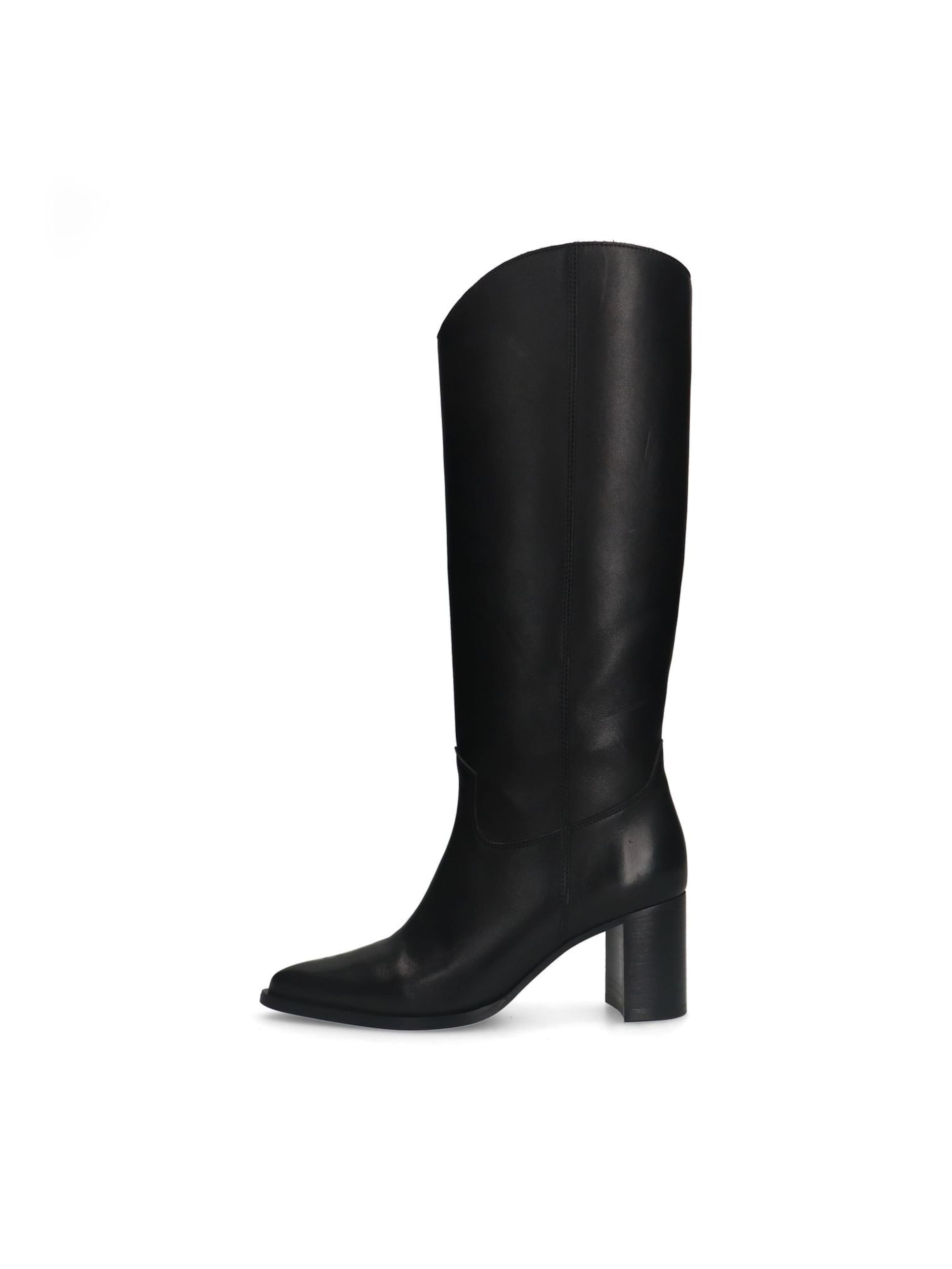 MANFIELD Boots in Black