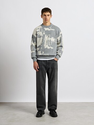 Burocs Sweater in Grey