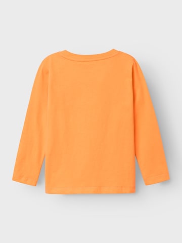 NAME IT Shirt 'Trols' in Oranje