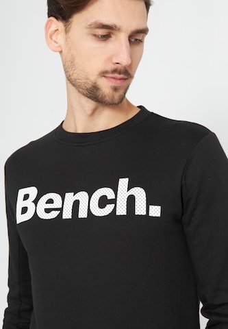 BENCH Sweatshirt in Black